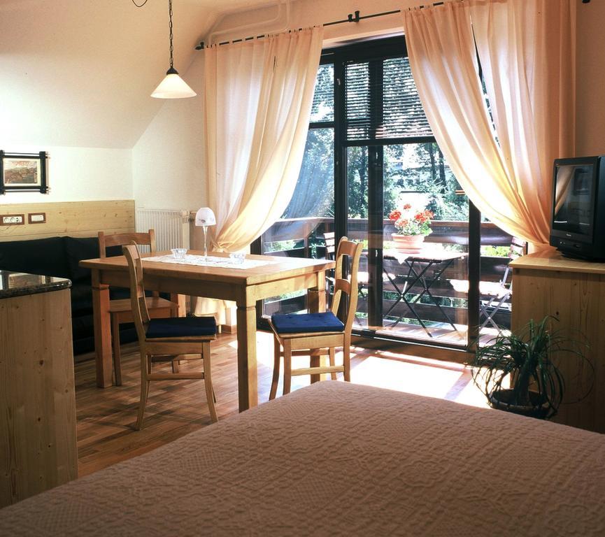 Apartments Bledea Quarto foto